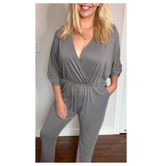 Fourteen & 9th Gray Knit Lizard Thicket Dolman Top Pant Jumpsuit - Picture 1 of 11